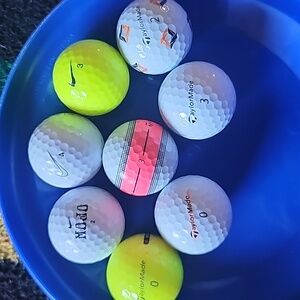 TaylorMade and Nike Golf Balls (8)